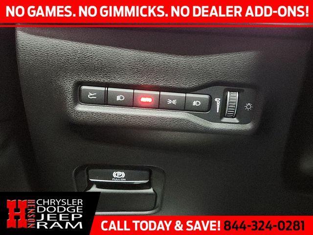 Photo of 2025 Diamond Black Jeep Wagoneer S