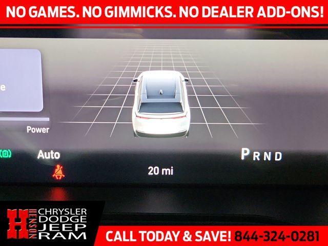 Photo of 2025 Diamond Black Jeep Wagoneer S