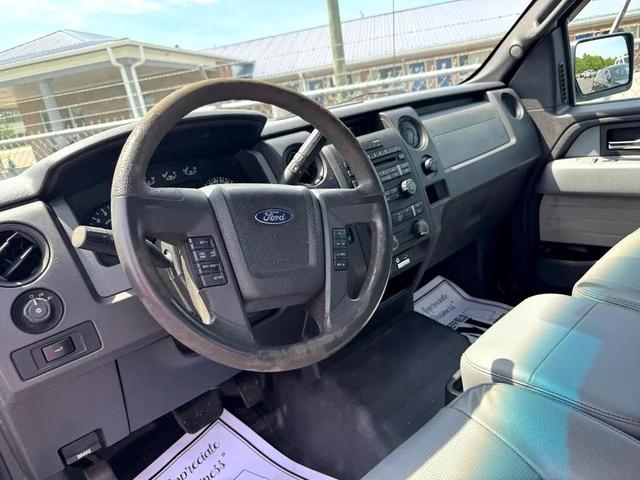 Photo of 2012 White Ford F-150