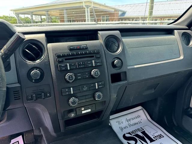 Photo of 2012 White Ford F-150