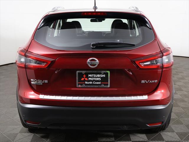 Photo of 2022 Scarlet Ember Pearl Metallic Nissan Rogue Sport