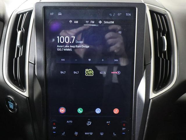Photo of 2024 Black Metallic Ford Edge
