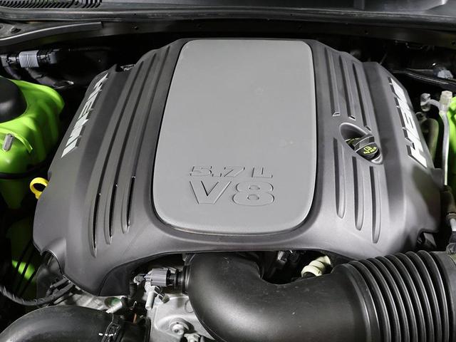 Photo of 2022 Green Dodge Challenger