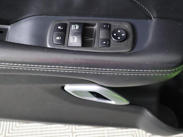 Photo of 2022 Green Dodge Challenger
