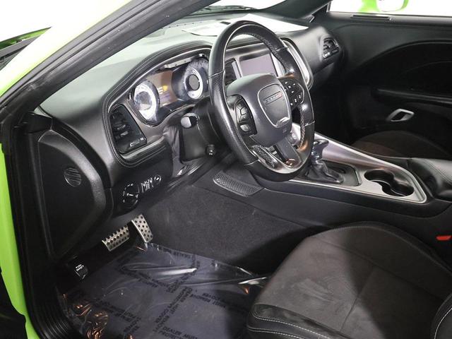 Photo of 2022 Green Dodge Challenger