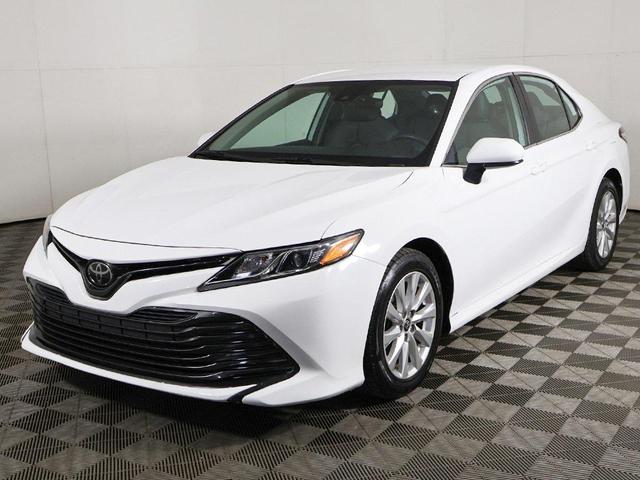 Photo of 2020 Super White Toyota Camry