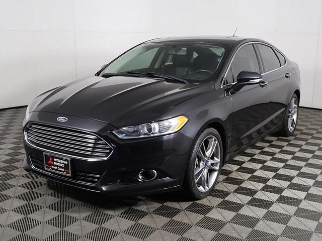 Photo of 2015 Tuxedo Black Ford Fusion