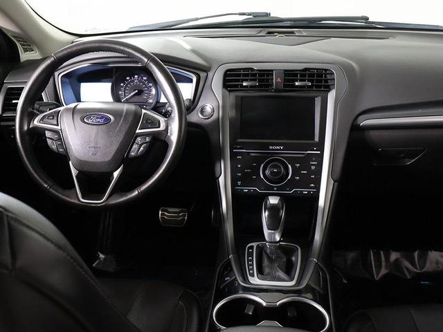 Photo of 2015 Tuxedo Black Ford Fusion