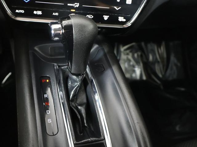 Photo of 2022 Modern Steel Metallic Honda HR-V