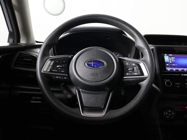 Photo of 2022 Ice Silver Metallic Subaru Impreza