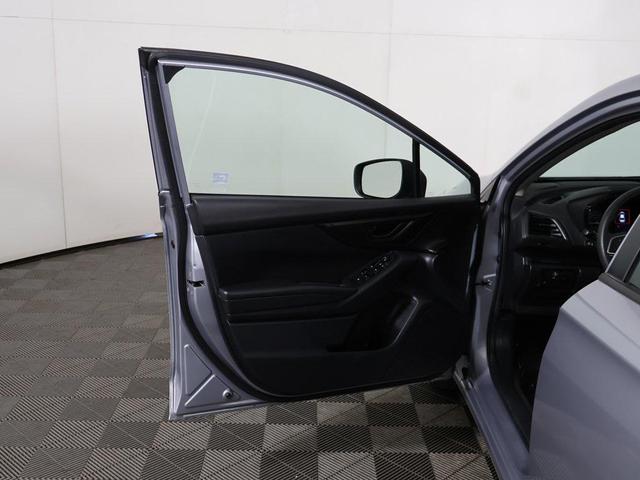 Photo of 2022 Ice Silver Metallic Subaru Impreza