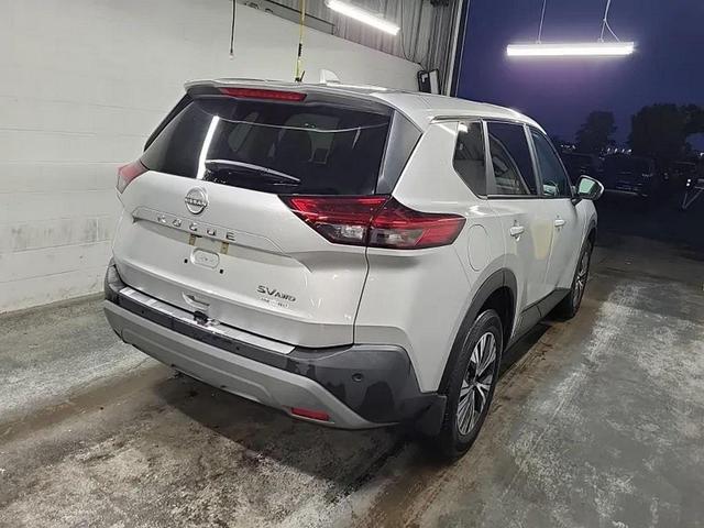 Photo of 2022 Brilliant Silver Metallic Nissan Rogue
