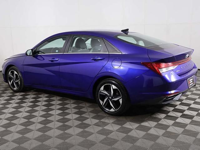 Photo of 2023 Intense Blue Hyundai ELANTRA
