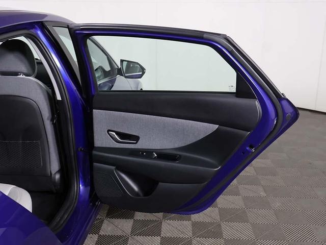 Photo of 2023 Intense Blue Hyundai ELANTRA