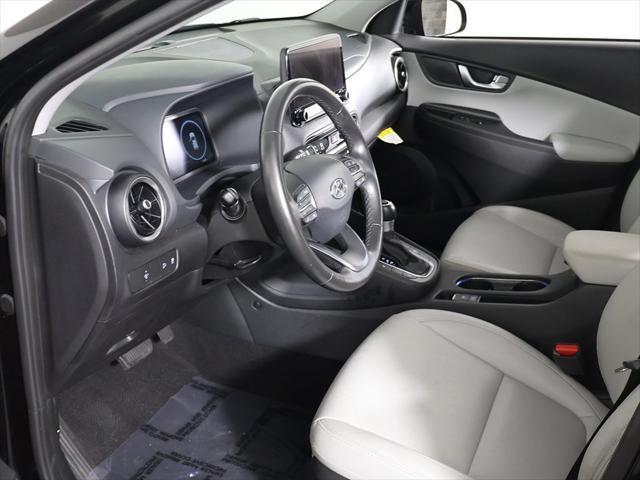 Photo of 2023 Abyss Black Pearl Hyundai KONA