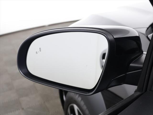 Photo of 2023 Abyss Black Pearl Hyundai KONA