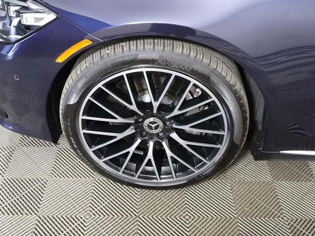 Photo of 2022 Nautical Blue Metallic Mercedes-Benz S-Class