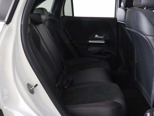 Photo of 2022 White Mercedes-Benz GLA 250