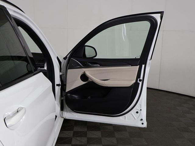 Photo of 2022 Alpine White BMW X3