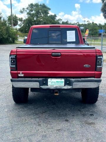 Photo of 2004 Red Ford Ranger