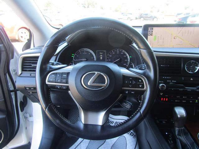 Photo of 2017 White Lexus RX 350