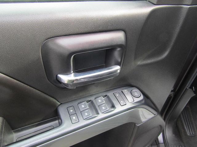 Photo of 2014 Gray Chevrolet Silverado 1500