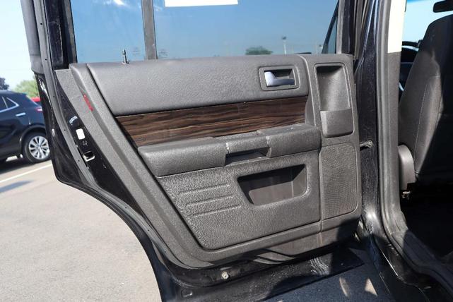 Photo of 2019 Black Ford Flex