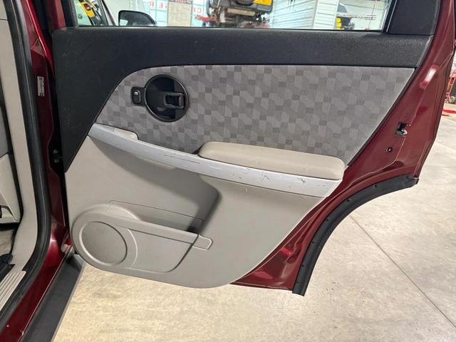 Photo of 2008 Deep Ruby Metallic Chevrolet Equinox