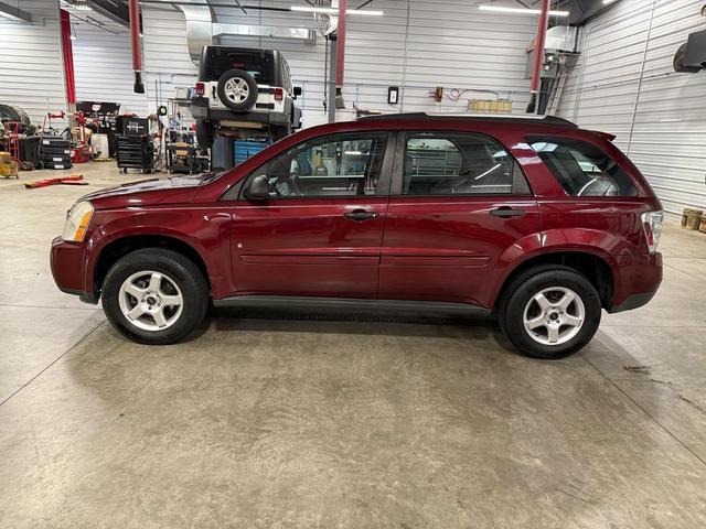 Photo of 2008 Deep Ruby Metallic Chevrolet Equinox