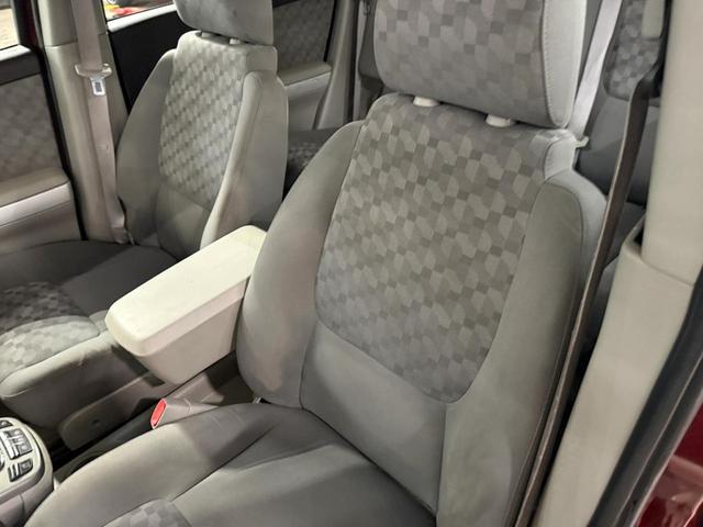 Photo of 2008 Deep Ruby Metallic Chevrolet Equinox