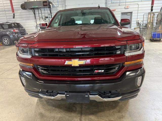 Photo of 2017 Red Chevrolet Silverado 1500
