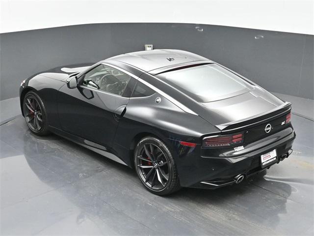 Photo of 2024 Black Diamond Pearl Nissan Z