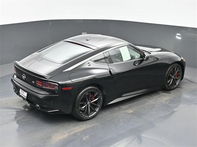 Photo of 2024 Black Diamond Pearl Nissan Z