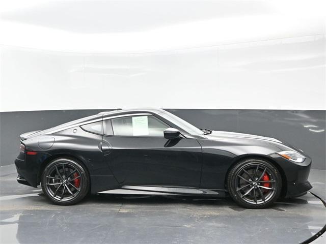 Photo of 2024 Black Diamond Pearl Nissan Z