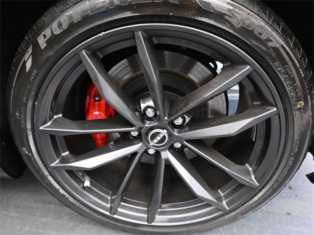 Photo of 2024 Black Diamond Pearl Nissan Z