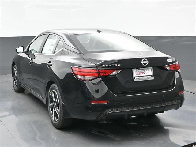 Photo of 2025 Super Black Nissan Sentra