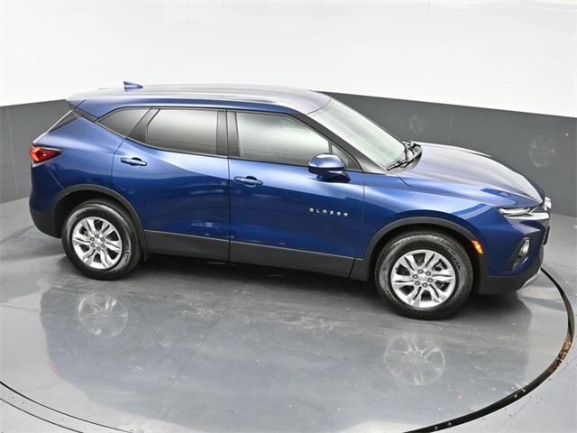 Photo of 2022 Blue Glow Metallic Chevrolet Blazer