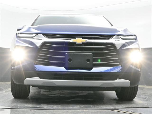 Photo of 2022 Blue Glow Metallic Chevrolet Blazer