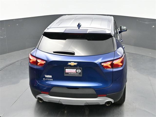 Photo of 2022 Blue Glow Metallic Chevrolet Blazer