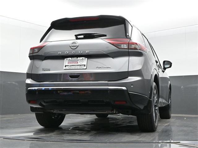 Photo of 2025 Gun Metallic Nissan Rogue