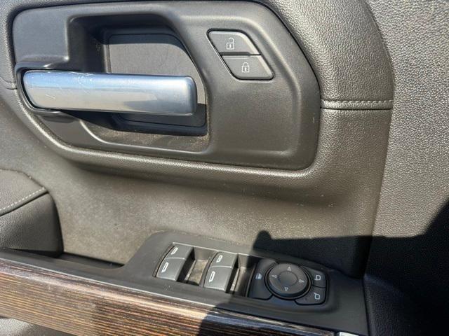 Photo of 2021 Pacific Blue Metallic GMC Sierra 1500