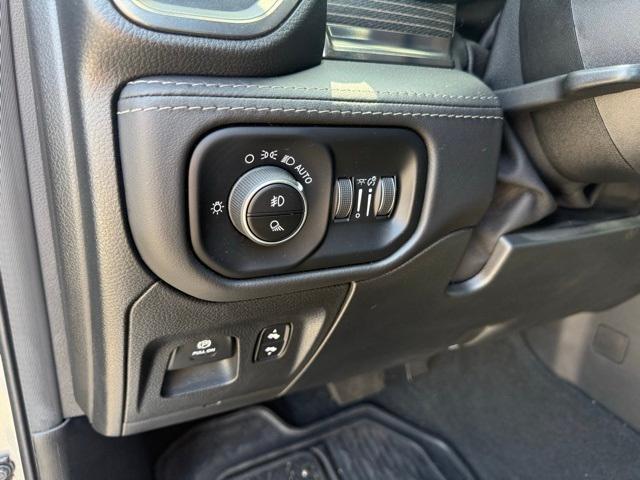 Photo of 2021 Billet Silver Metallic Clearcoat RAM 1500