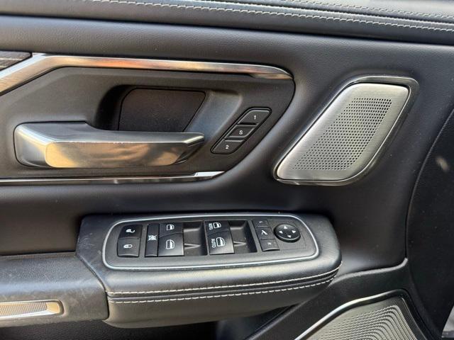 Photo of 2021 Billet Silver Metallic Clearcoat RAM 1500
