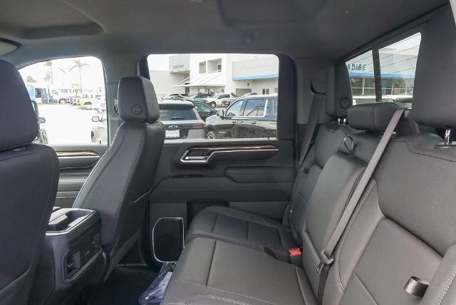 Photo of 2025 Black Chevrolet Silverado 2500