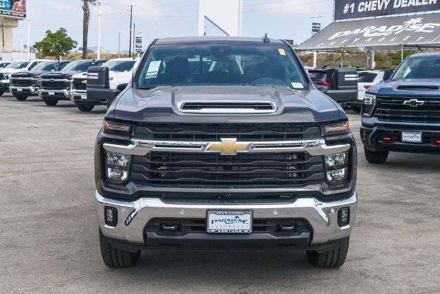 Photo of 2025 Black Chevrolet Silverado 2500