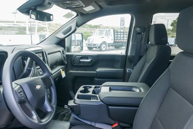 Photo of 2025 Summit White Chevrolet Silverado 2500