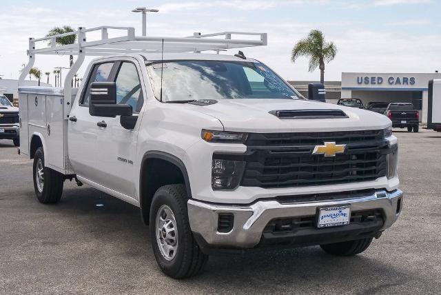 Photo of 2025 Summit White Chevrolet Silverado 2500