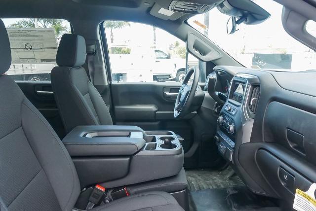 Photo of 2025 Summit White Chevrolet Silverado 2500