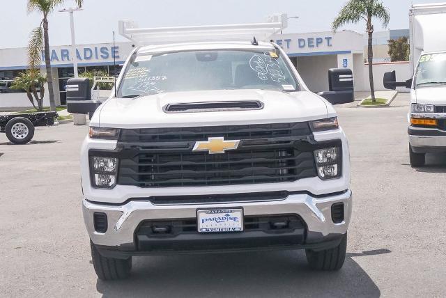 Photo of 2025 Summit White Chevrolet Silverado 2500