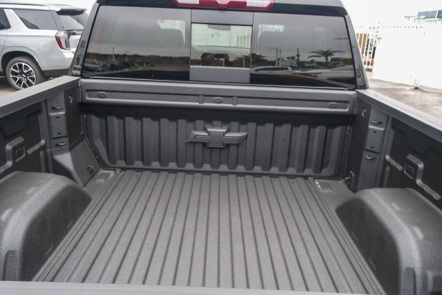 Photo of 2025 Black Chevrolet Silverado 1500